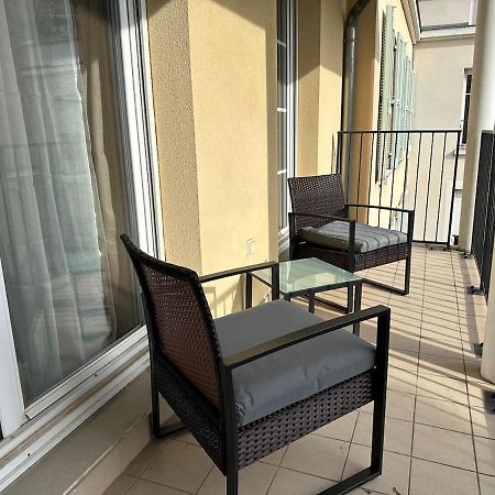 L'Escale Du Trianon Apartment Le Plessis-Robinson Bagian luar foto